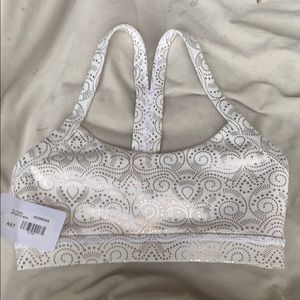 Sports performance bra